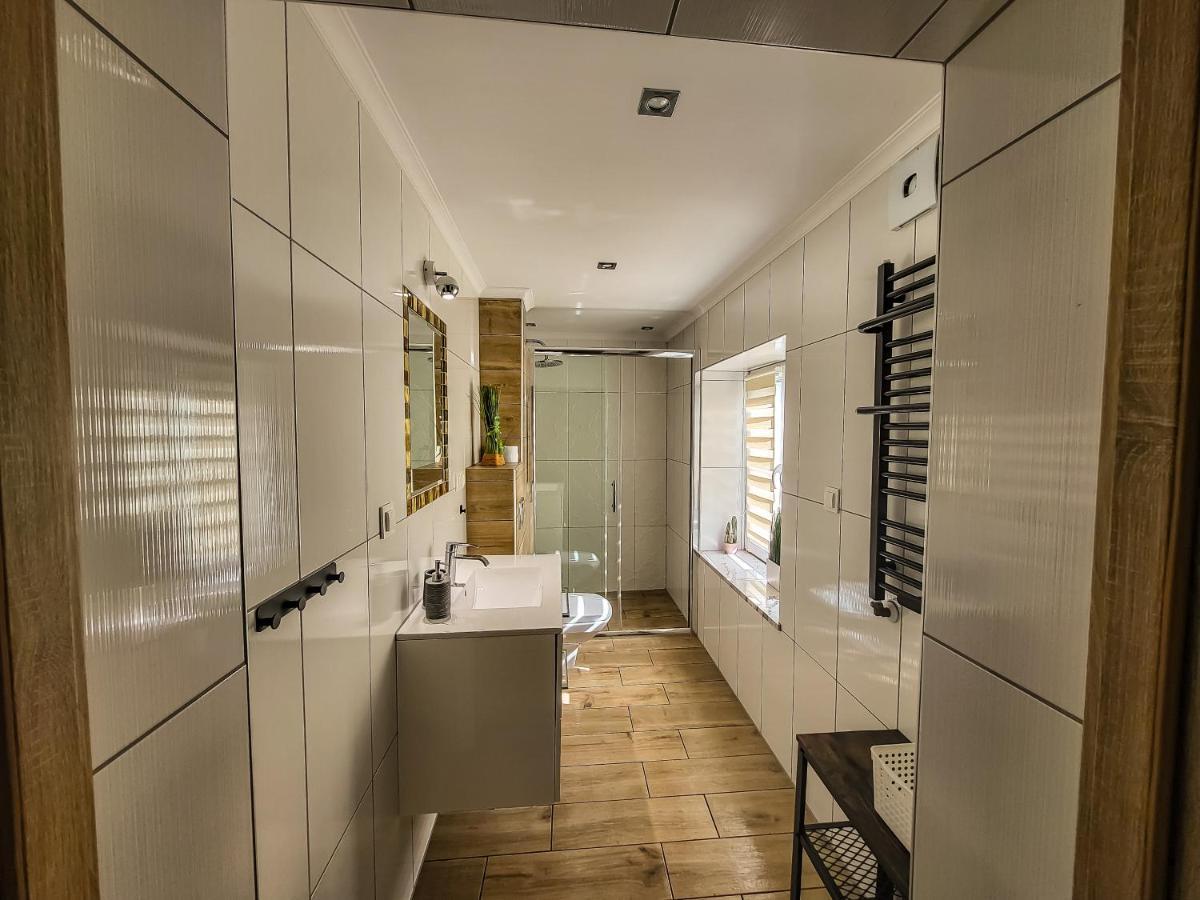 Holiday Home Vegas - House And Garten For Exclusive Use Kolczewo Bagian luar foto