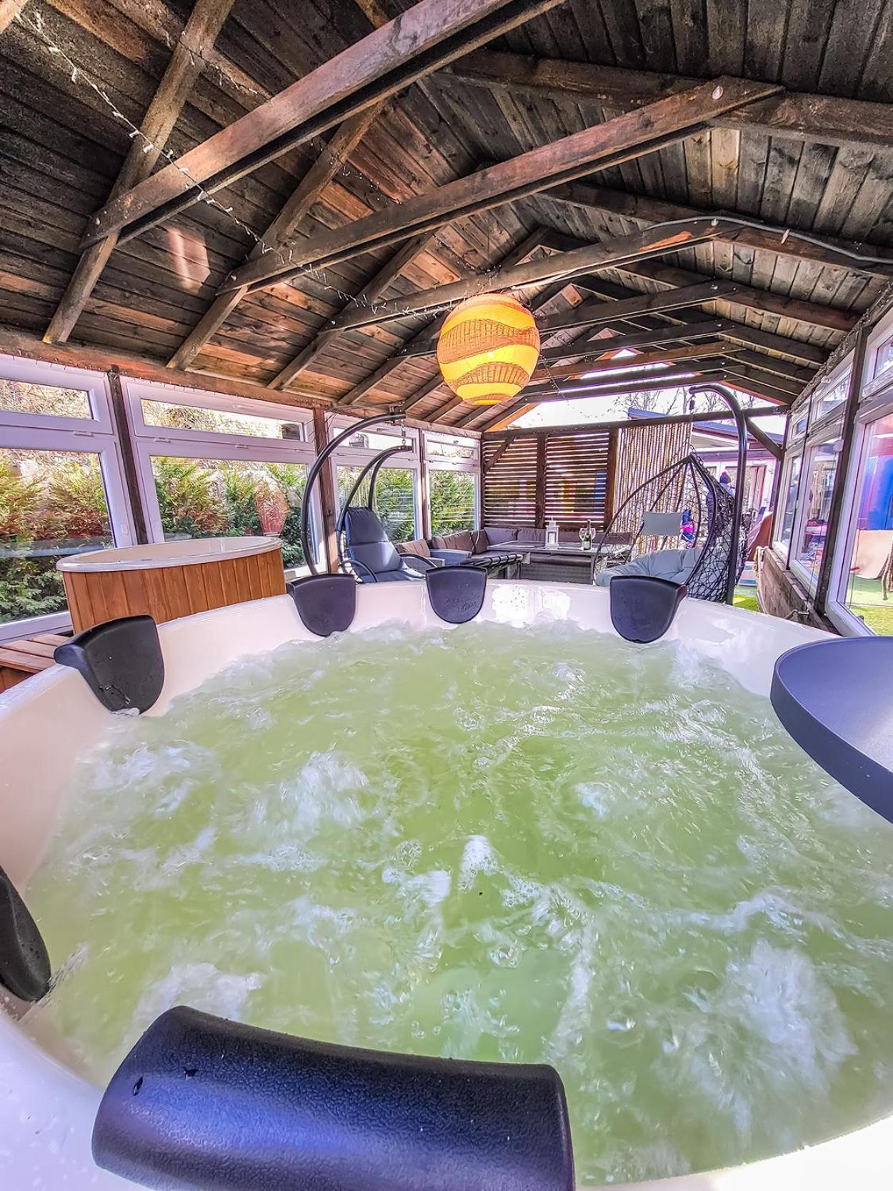 Holiday Home Vegas - House And Garten For Exclusive Use Kolczewo Bagian luar foto